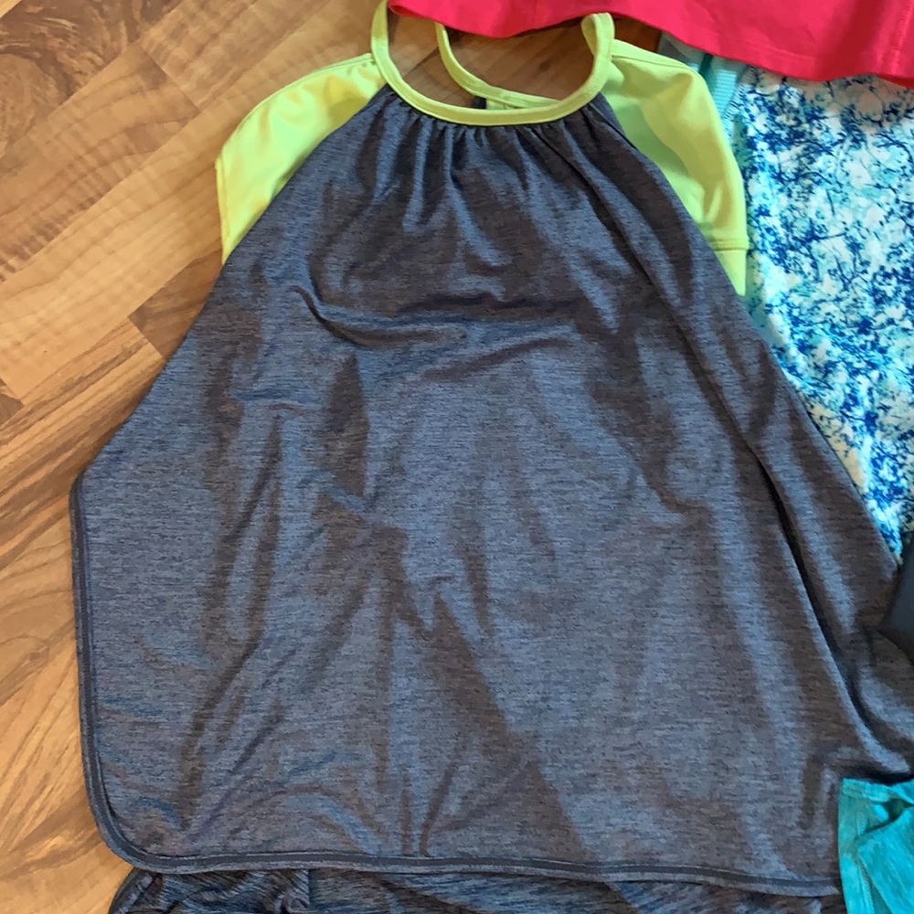 Athletic bundle - Picture 5 of 7
